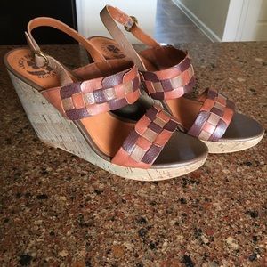 Lucky Brand originals platform sandals